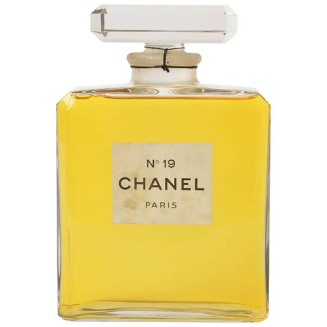 chanel dummy bottle